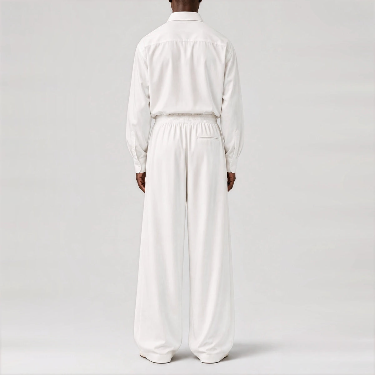GizaLux White oversized pants, back