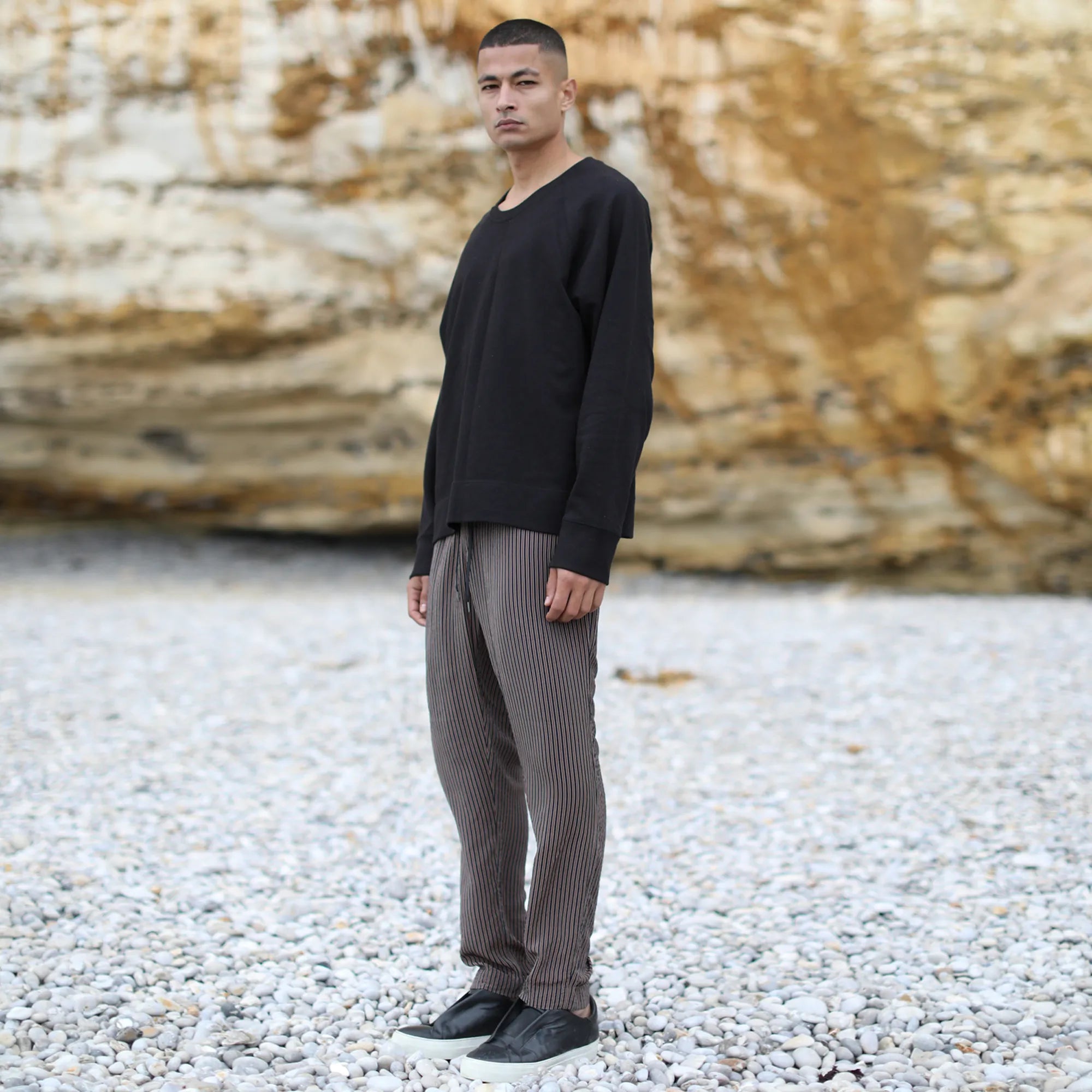 Heavyweight Endura Black Fleece Oversized Sweater