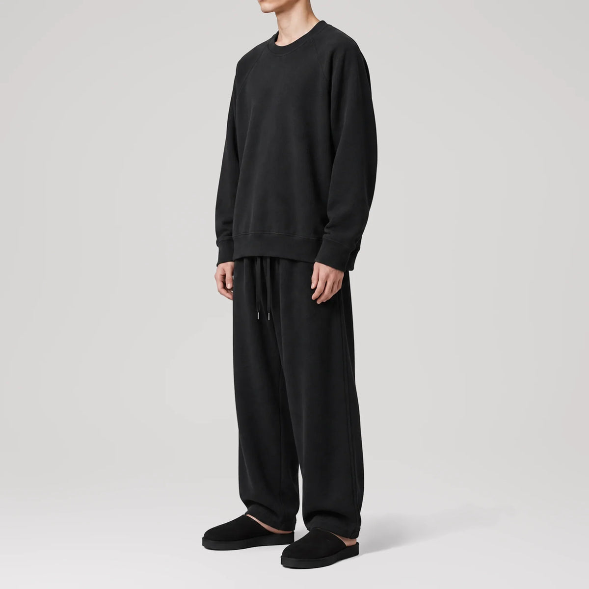 Heavyweight Endura Black Oversized Sweatshirt, side view