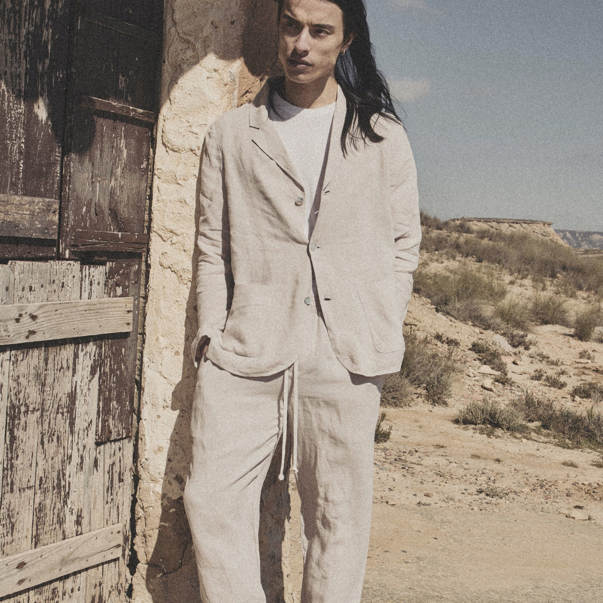 Pantalon classique TerraLinen Sand dans le désert