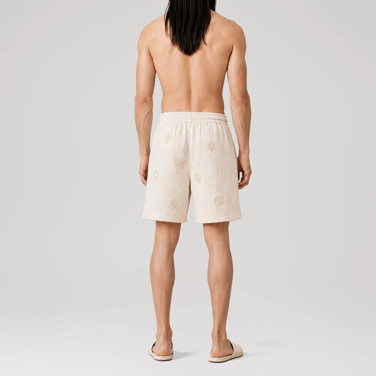 Short lounge brodé AngelWeave Solar, vue de dos