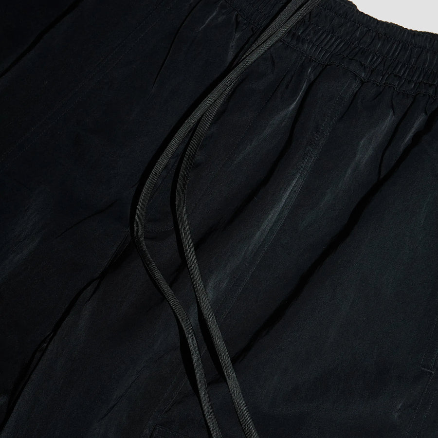 HeavyProtect Black Cargo Pants